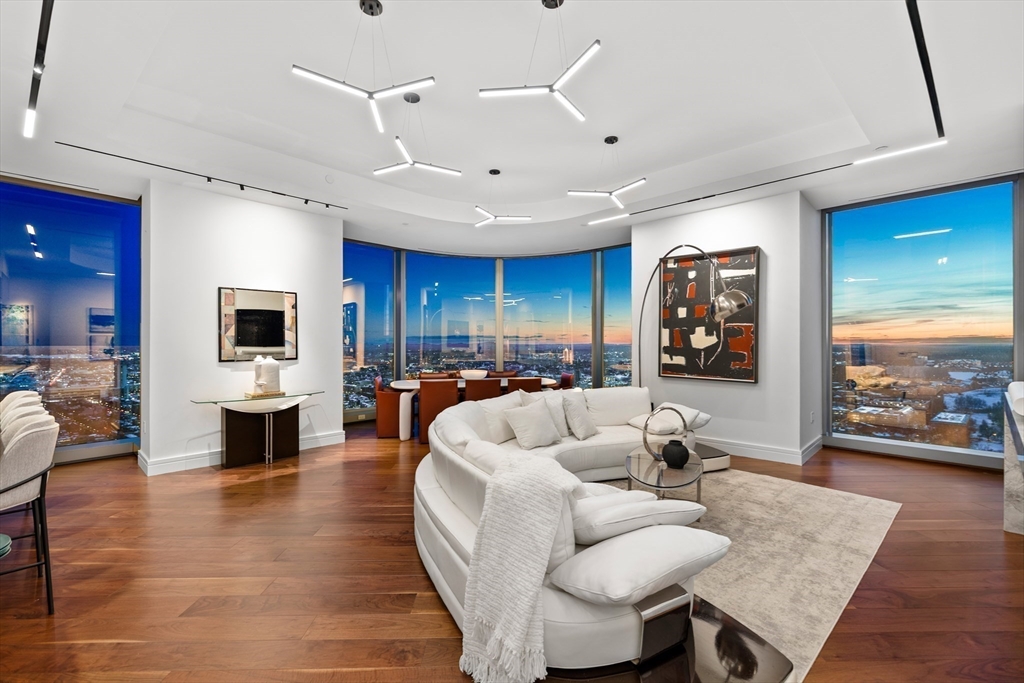 1 Dalton St #4205 in Boston