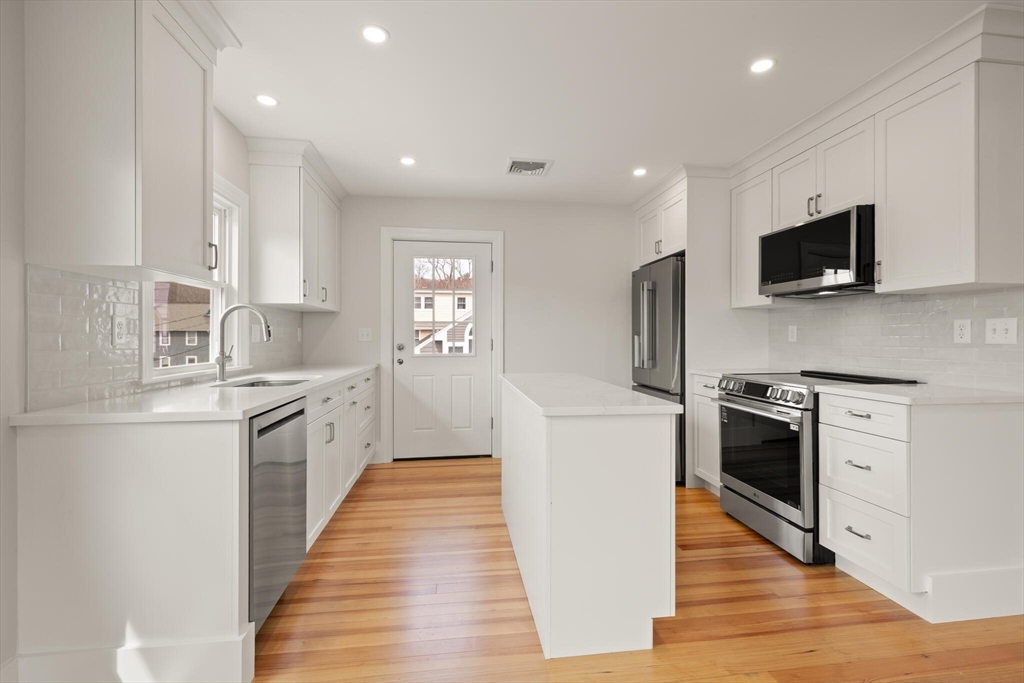 156 Waverley Street #156 in Belmont