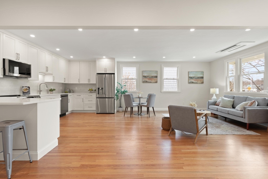 158 Waverley Street #158 in Belmont
