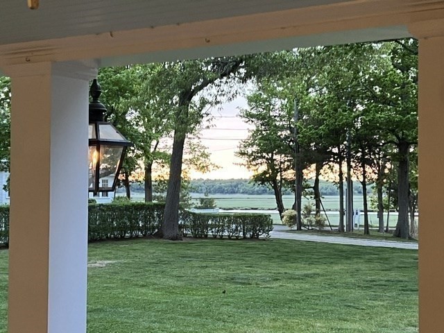39 Bay Pond Rd in Duxbury
