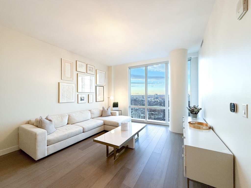 188 Brookline Ave #24I in Boston