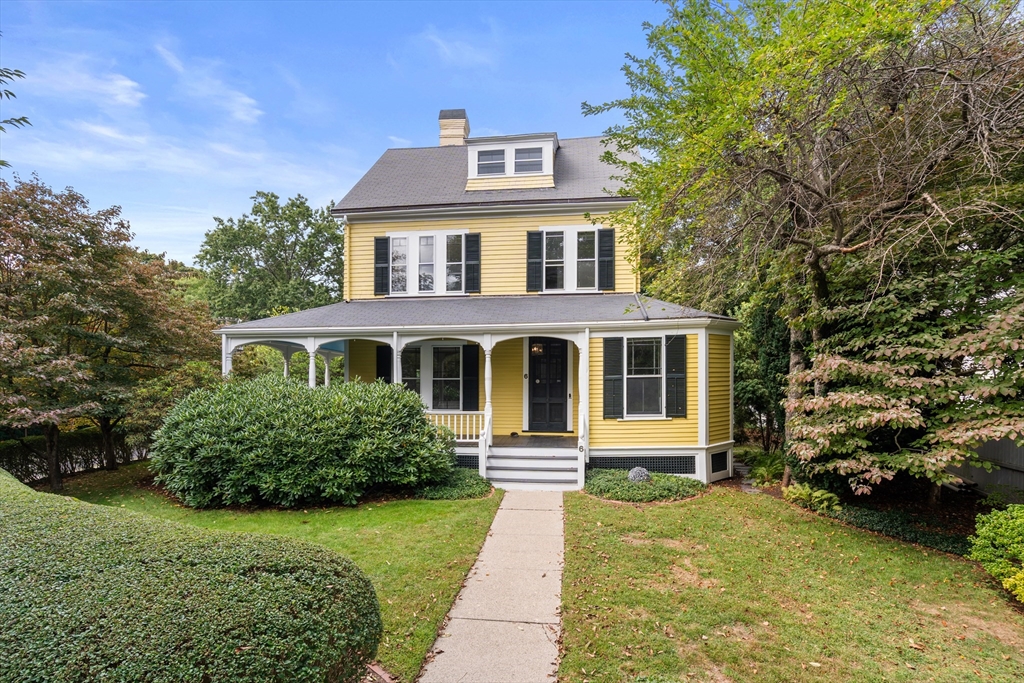 6 Mercer Circle in Cambridge