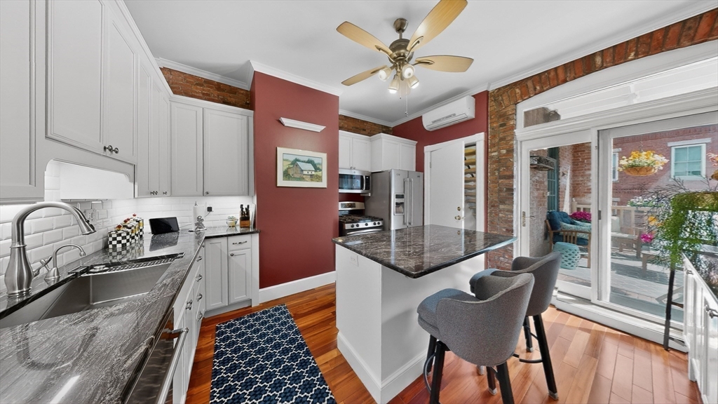 18 Hancock St #4 in Boston