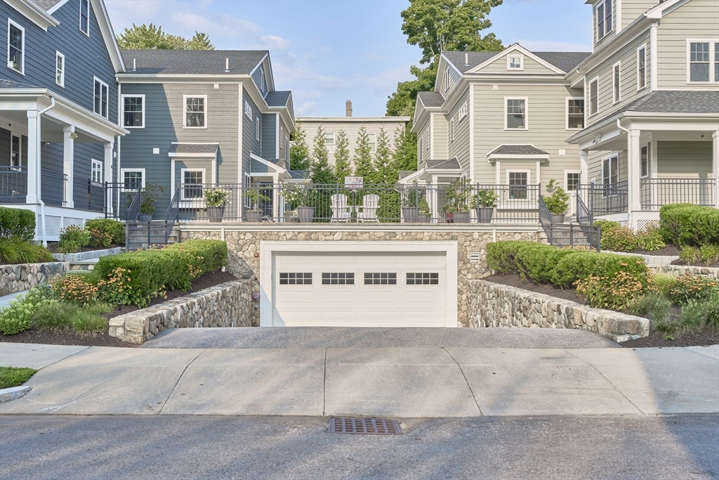 20 Dalby St #20 in Newton