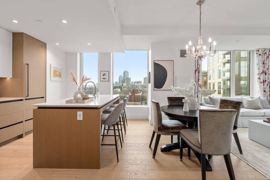 380 Harrison Ave #1118 in Boston