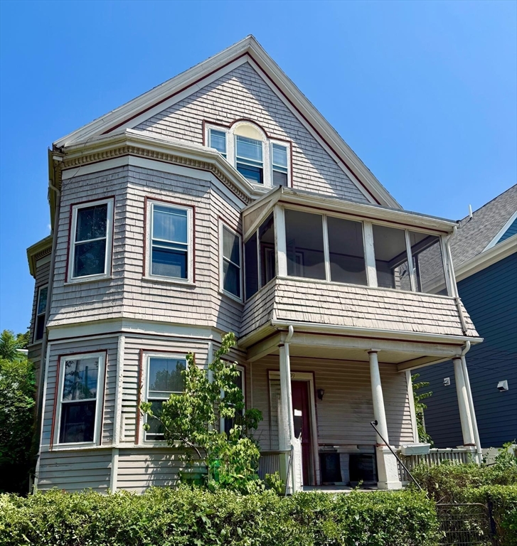 109 Belmont St in Cambridge
