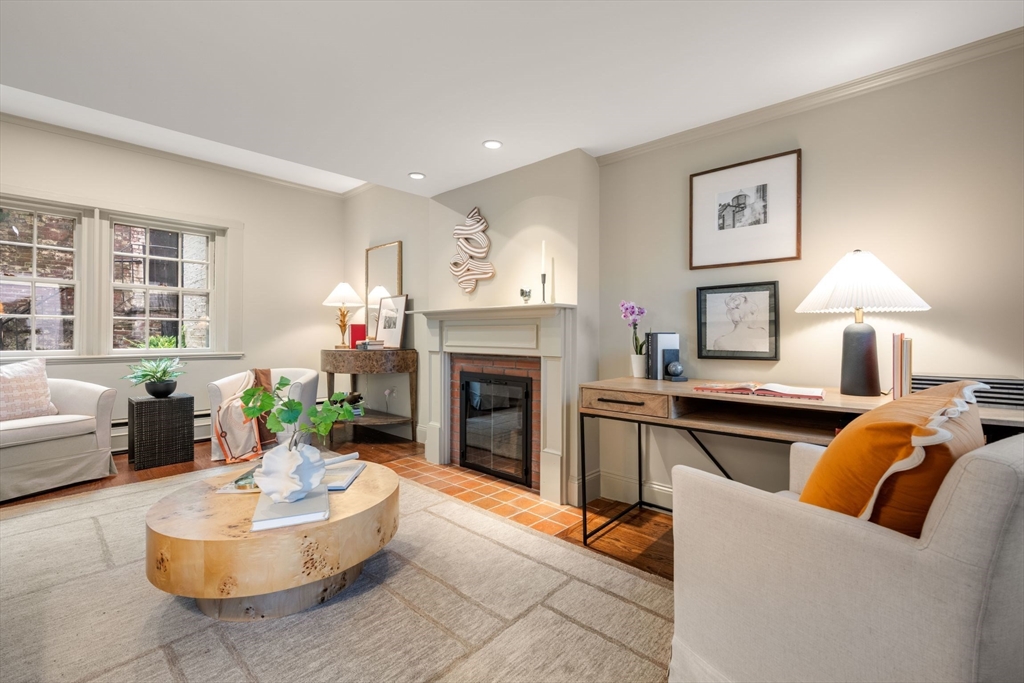 21 Walnut #M in Boston