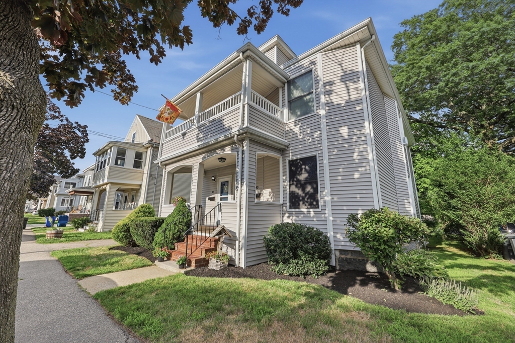 18-20 Endicott Street in Quincy