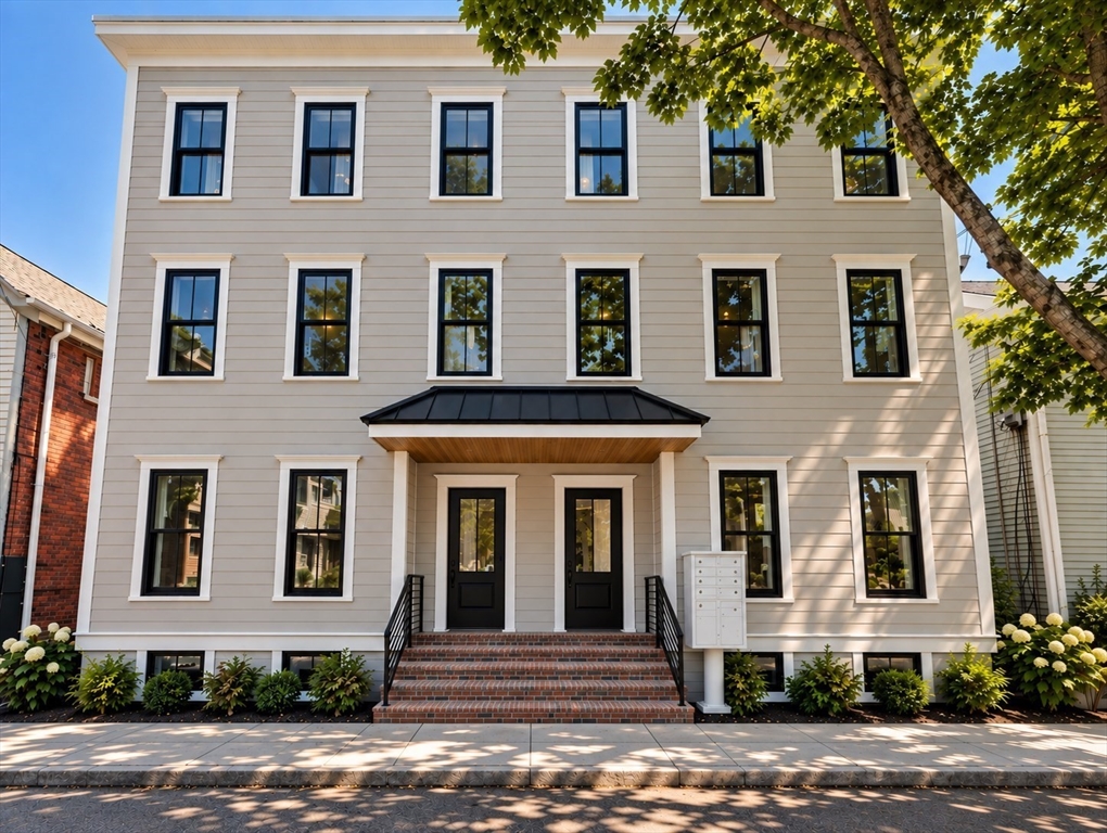15 Hunting Street #4 in Cambridge