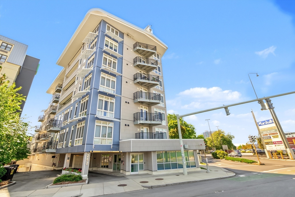 262 Monsignor Obrien Hwy #303 in Cambridge