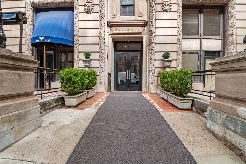 21 Beacon Street #6B in Boston