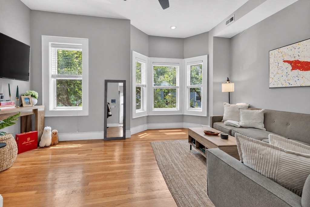 466 E 3Rd St #2 in Boston