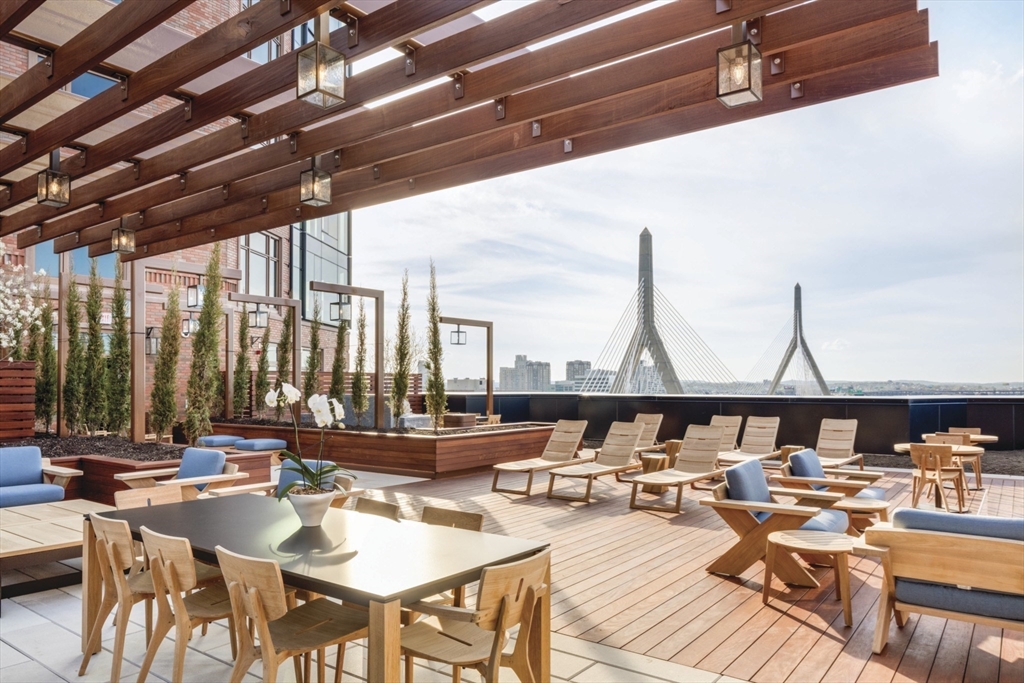 100 Lovejoy Wharf #3-P in Boston