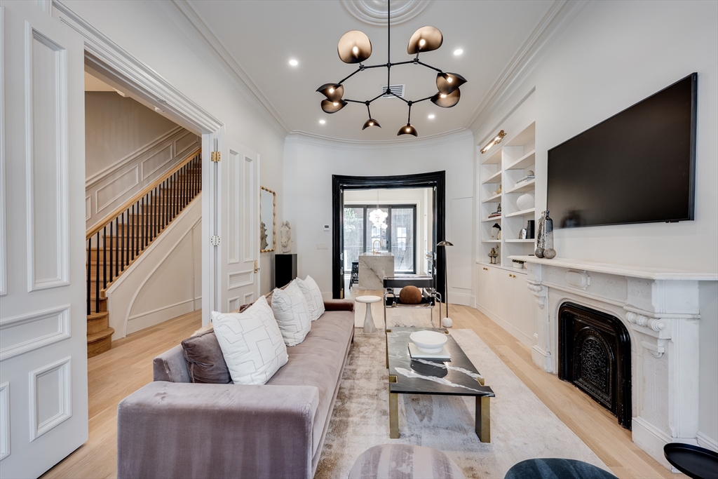 298 Columbus Ave #3-4 in Boston