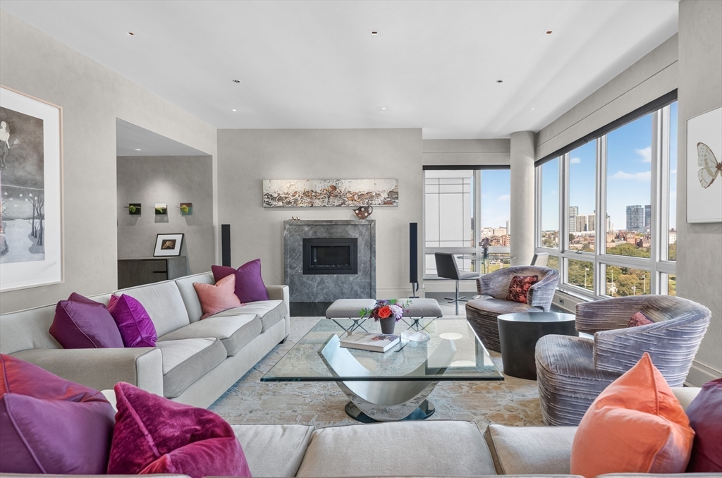 1 Charles St S #PH2C in Boston
