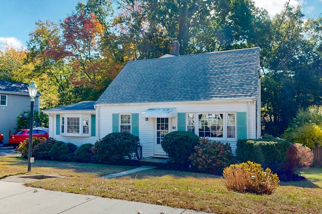 93 Ames St in Quincy