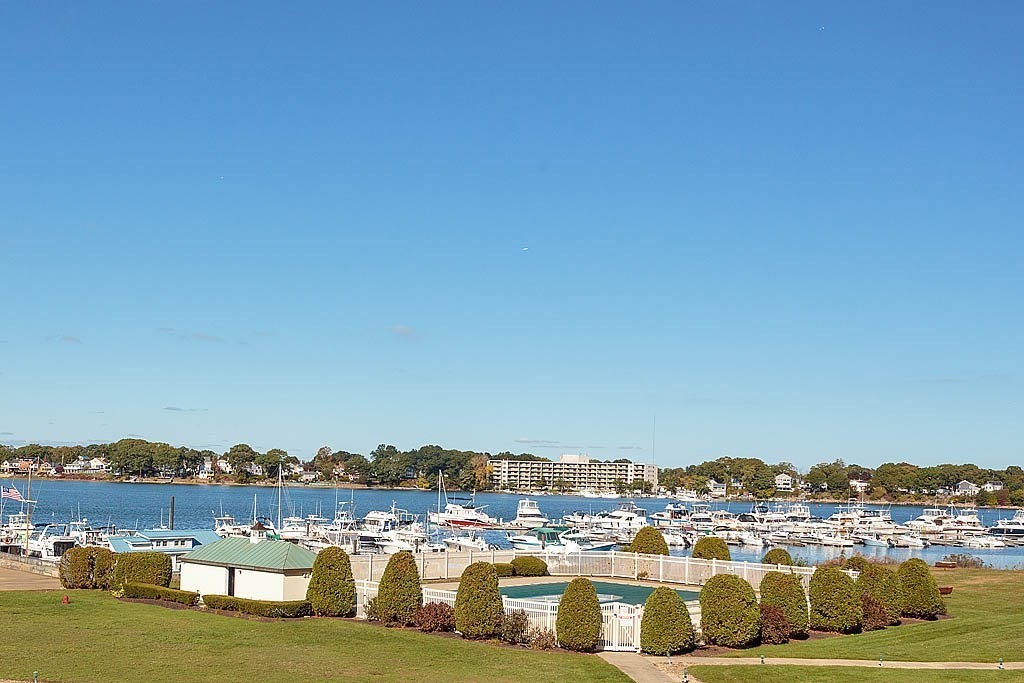 100 Cove Way #309 in Quincy
