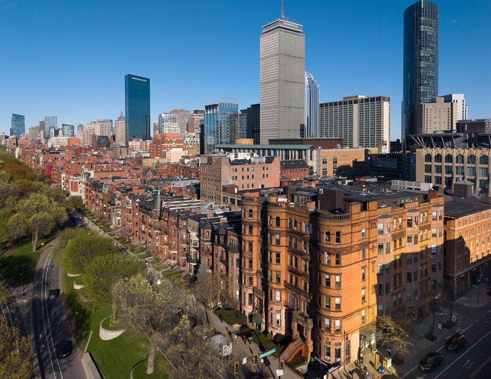 362 Commonwealth Ave #2EF in Boston