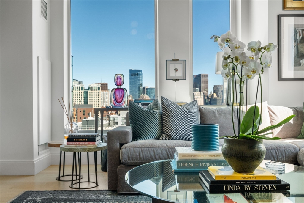 380 Harrison Ave #PH1B in Boston