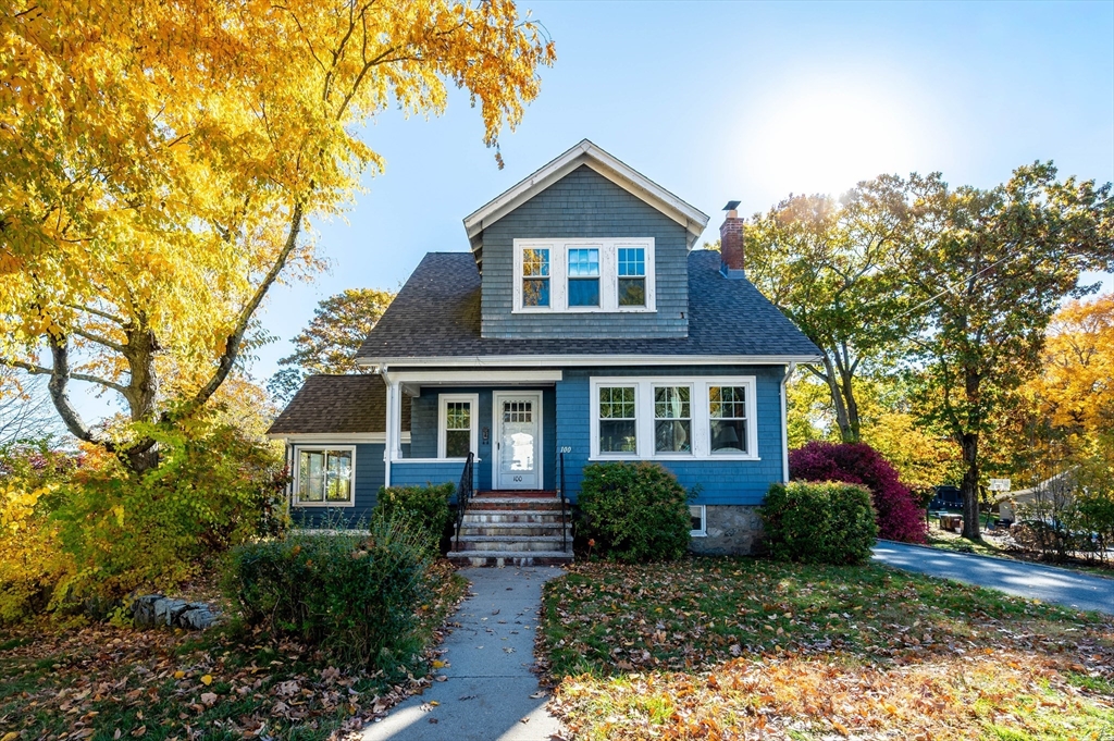 100 Hillsdale Road in Dedham