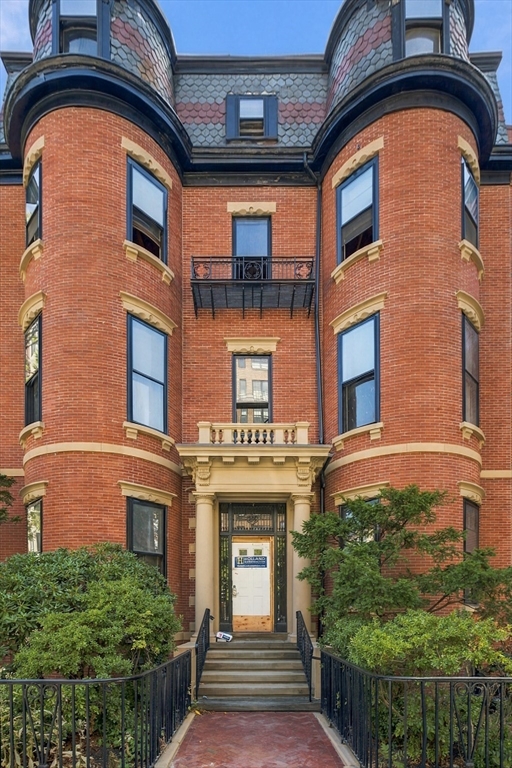 299 Beacon Street in Boston