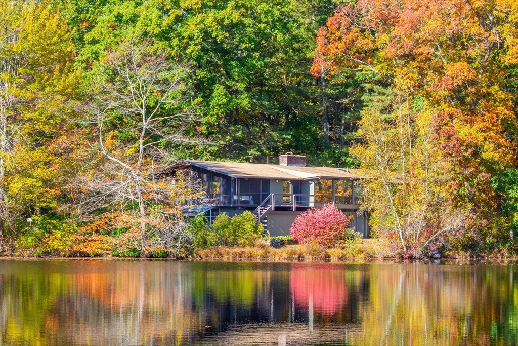76 Todd Pond Road in Lincoln