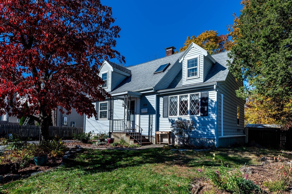 123 Beaver Street in Hyde Park