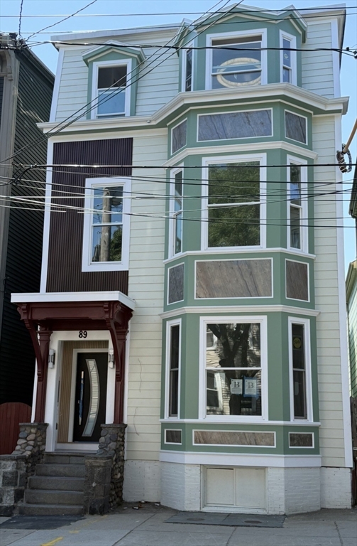 89 Trenton St in Boston