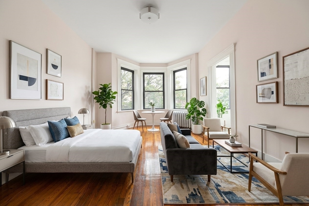 39 Hemenway St #19 in Boston
