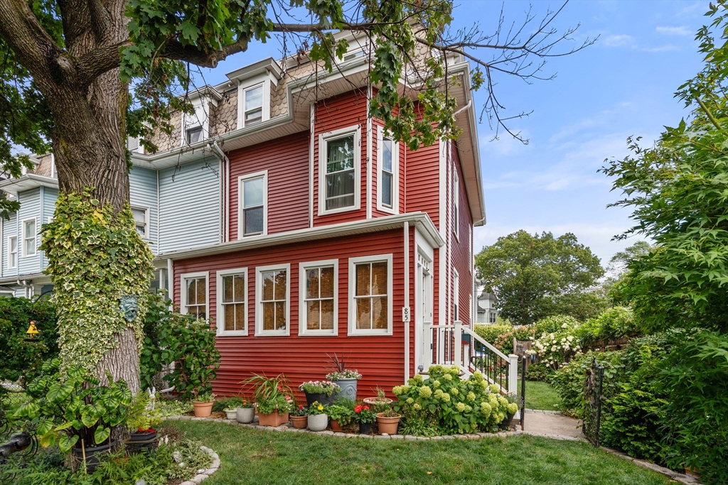 85 Franklin St in Allston