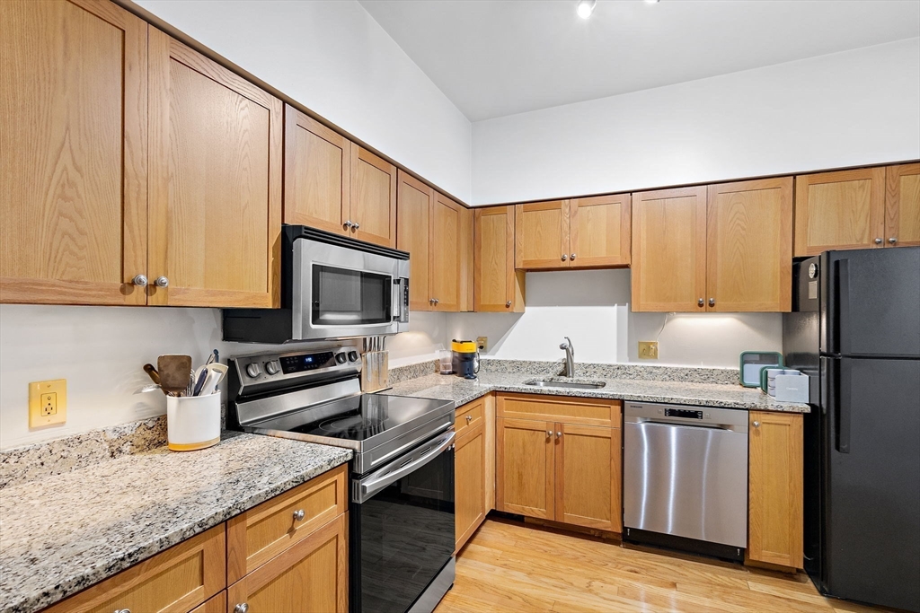 106 13th Street #216 in Charlestown