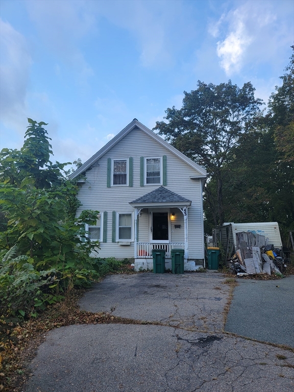 43 Dean St in Mansfield