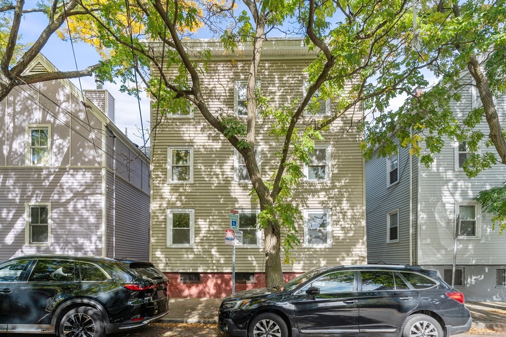211 Hurley St in Cambridge