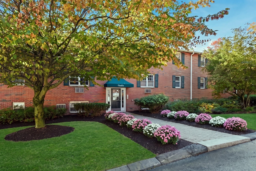 12 Wampus Ave #31 in Acton