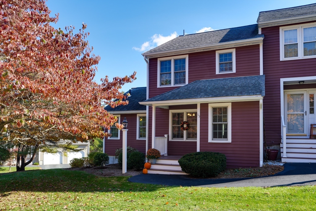 95 Laurelwood Drive #95 in Hopedale