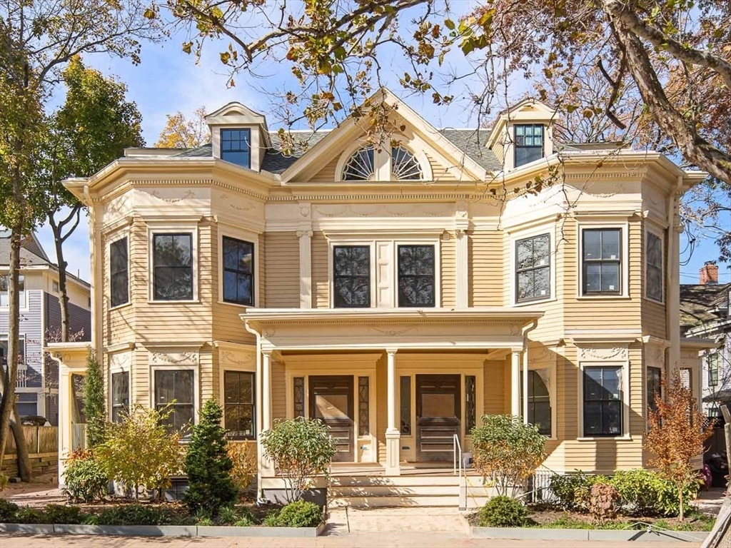 45 Dana St #5 in Cambridge