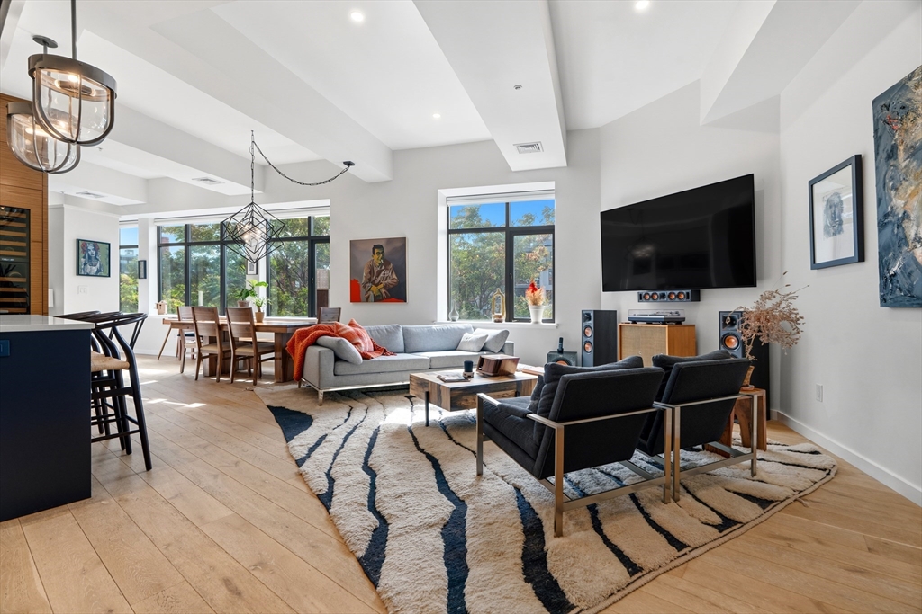 1200 Washington St #409 in Boston
