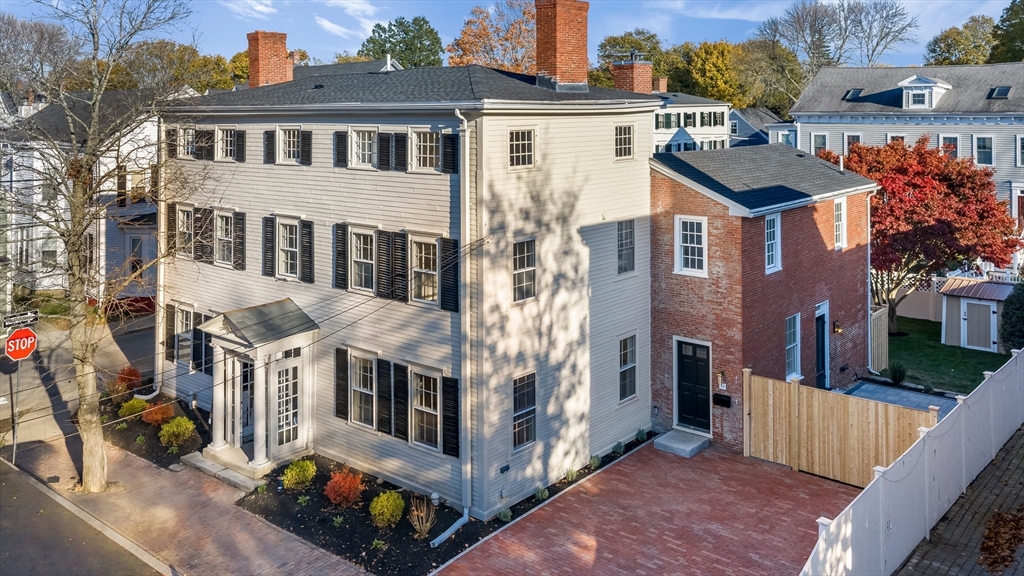 1 1/2 Fruit Street #1 1/2 in Newburyport