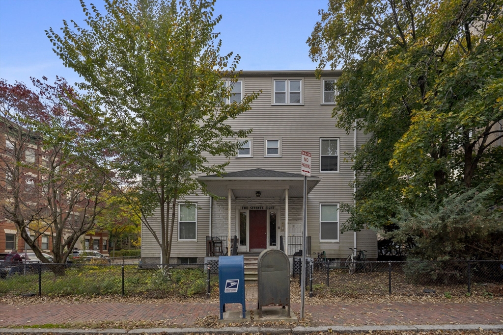 278 Harvard St in Cambridge