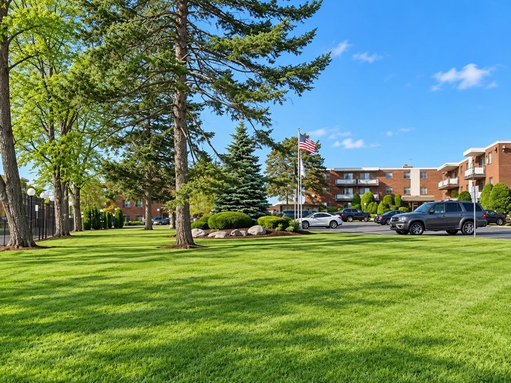 200 governors dr #19 in Winthrop